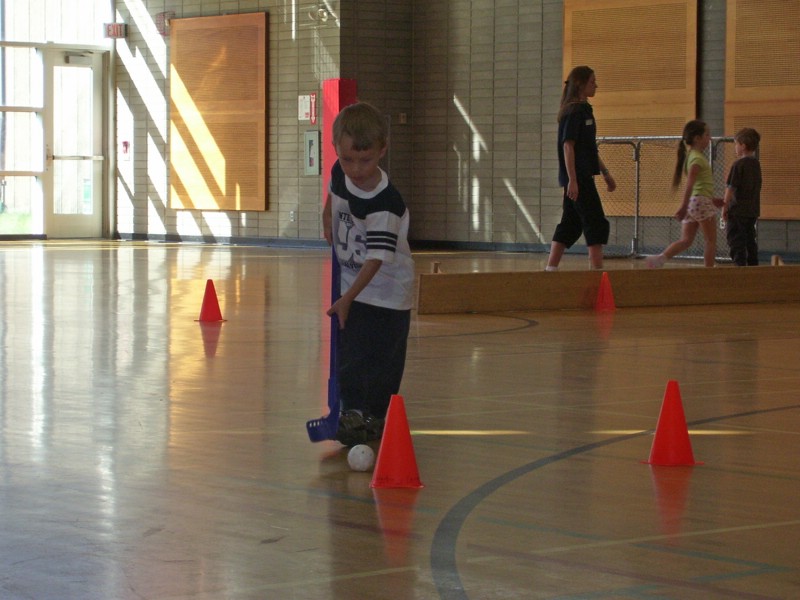 Floor Hockey 30.jpg